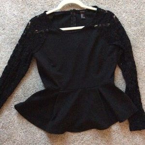 Forever 21 peplum top with lace sleeves